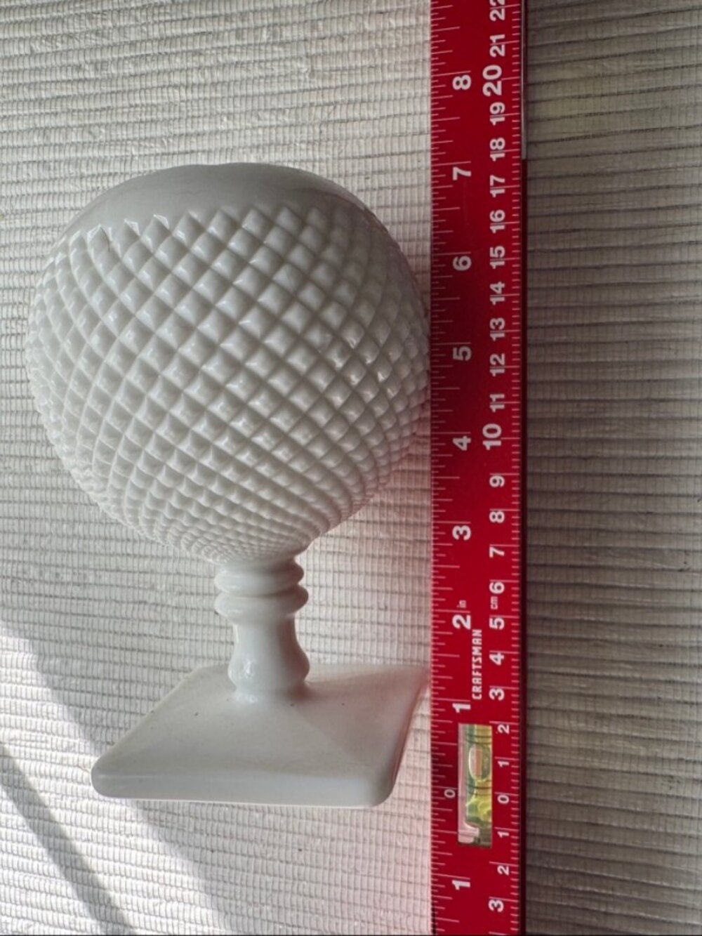 Pair of 2 Vintage White Milk Glass Hobnail Footed Vases Diamond Point - Picture 7 of 7